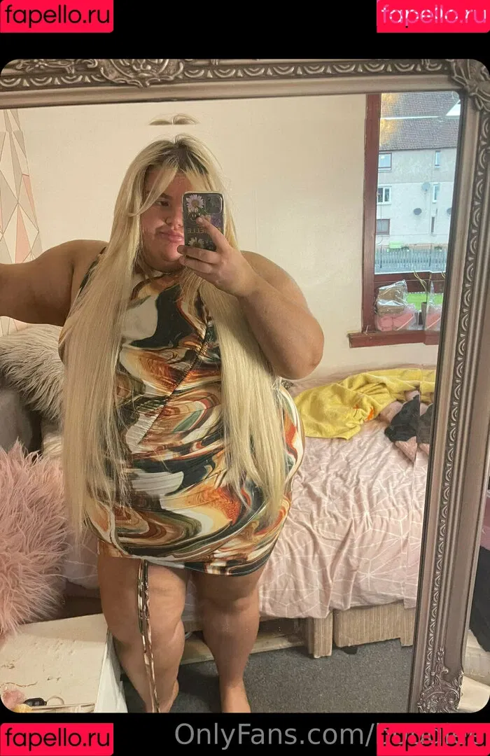 b0ugiee Onlyfans Photo Gallery 