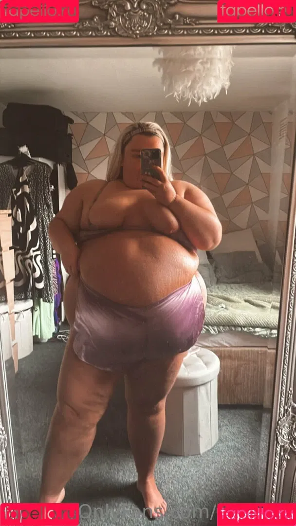 b0ugiee Onlyfans Photo Gallery 