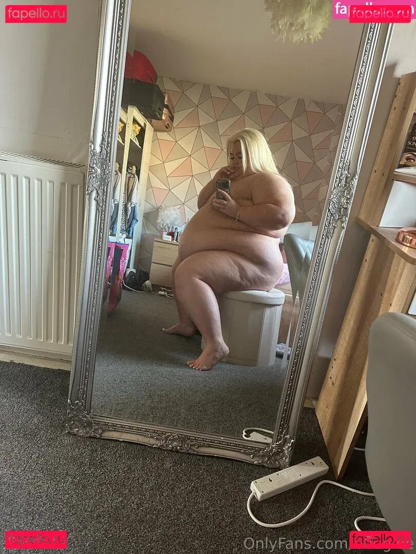 b0ugiee Onlyfans Photo Gallery 