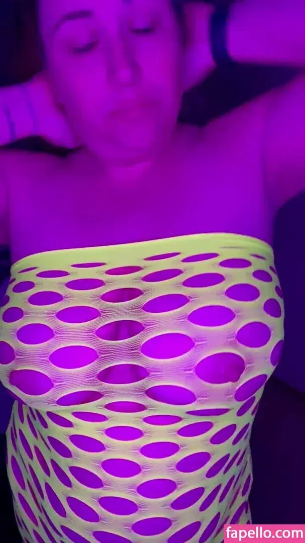 Betsy Torrid Onlyfans Photo Gallery 