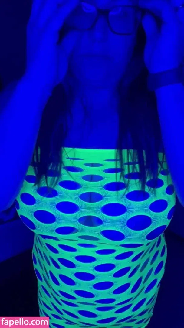 Betsy Torrid Onlyfans Photo Gallery 