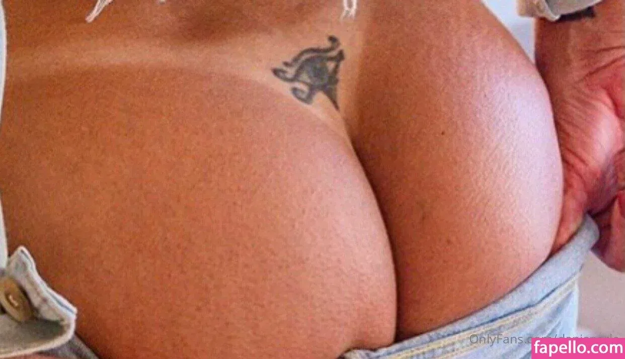 Dani Sperle Onlyfans Photo Gallery 