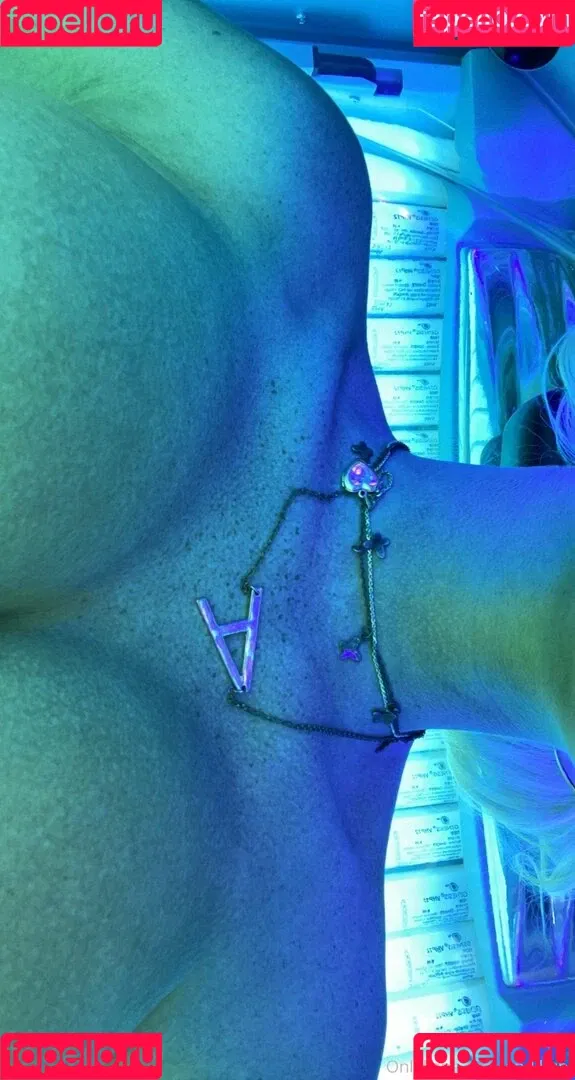 andi111 Onlyfans Photo Gallery 