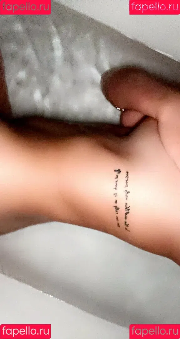 andi111 Onlyfans Photo Gallery 
