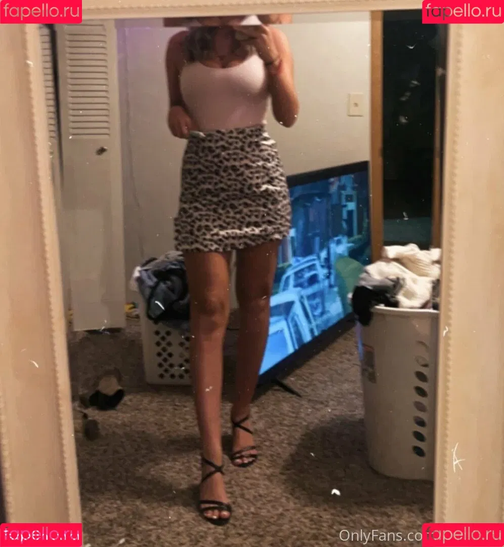 andi111 Onlyfans Photo Gallery 