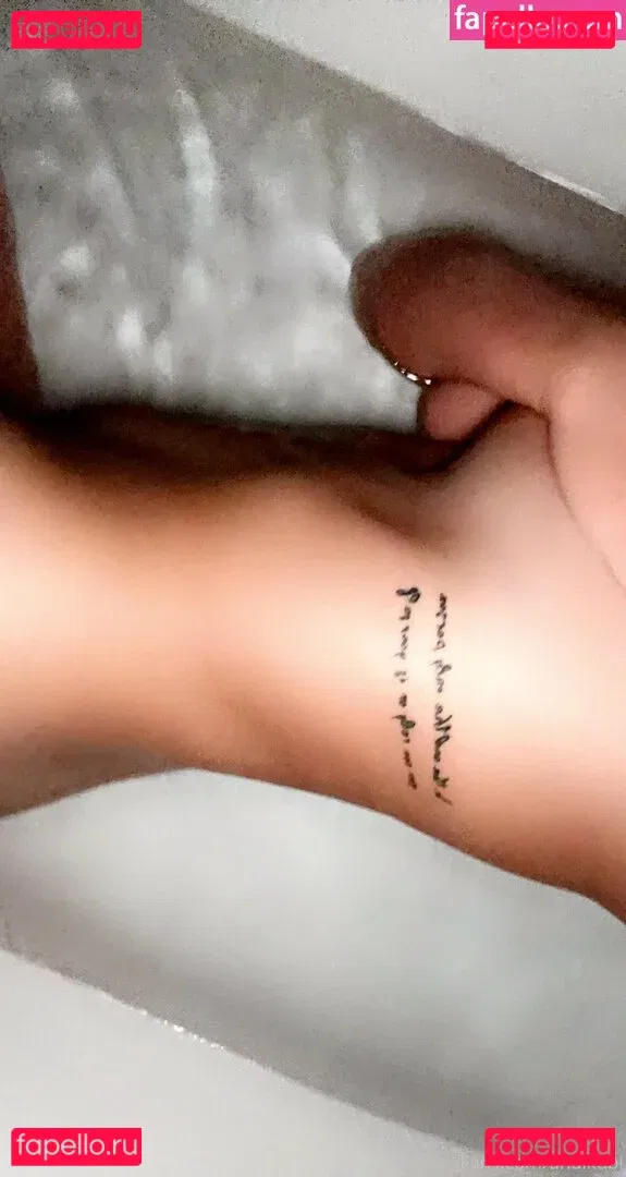 andi111 Onlyfans Photo Gallery 