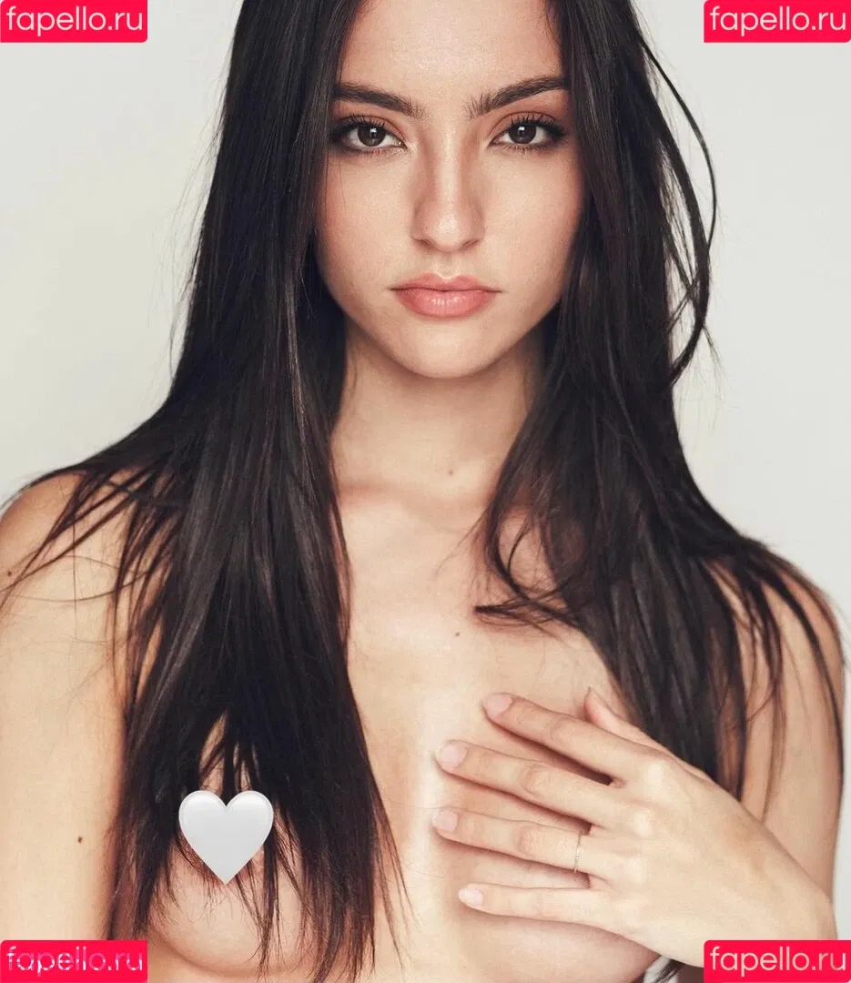 Mathilde Lasry Onlyfans Photo Gallery 