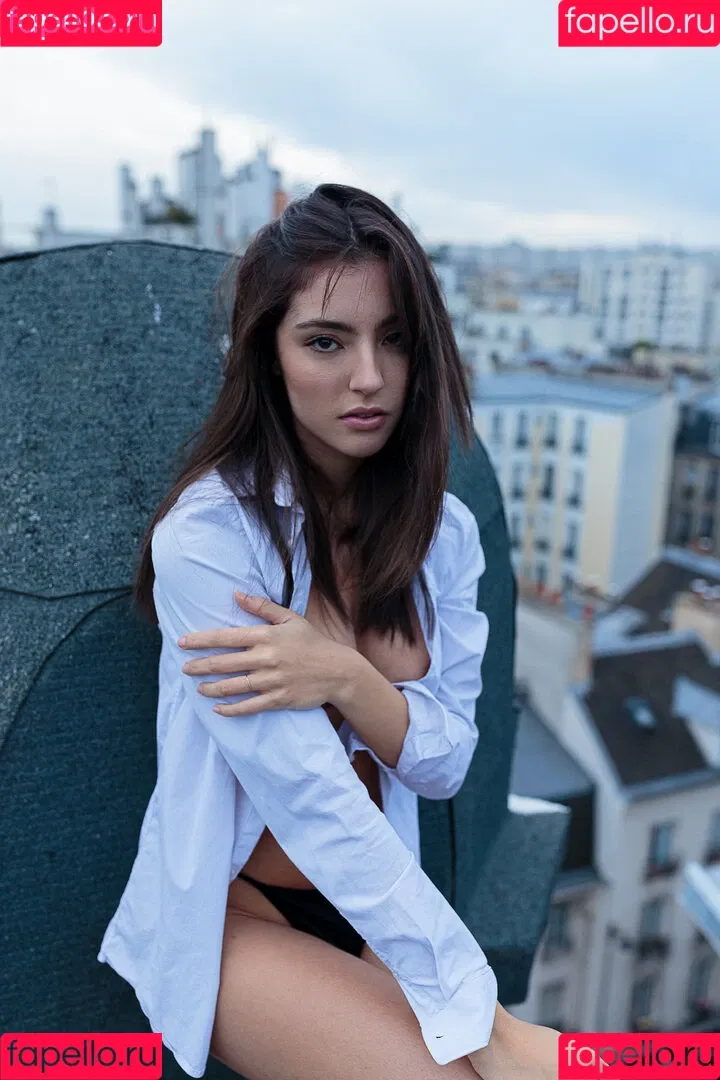 Mathilde Lasry Onlyfans Photo Gallery 