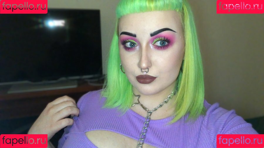 chloe_nsfw Onlyfans Photo Gallery 