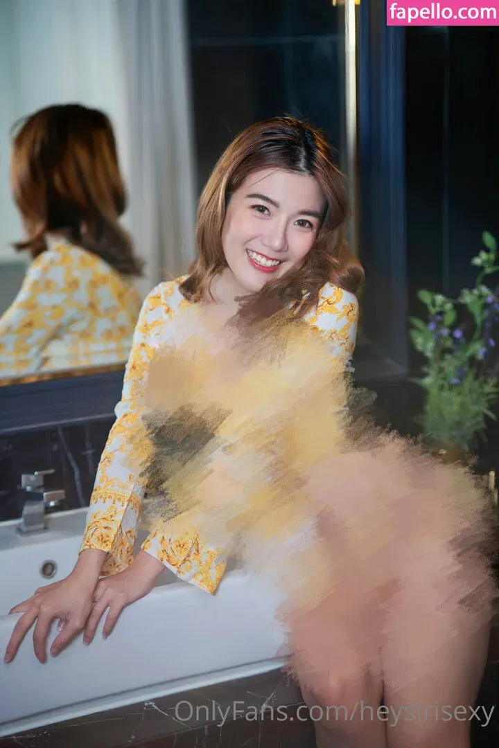 heysirisexy Onlyfans Photo Gallery 