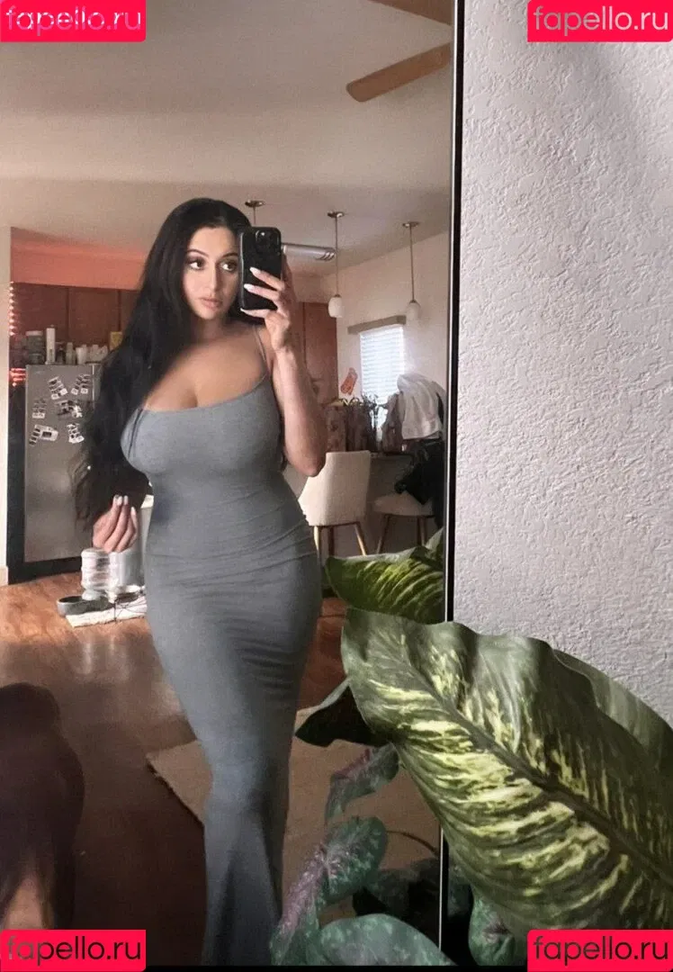 Bienbelle Onlyfans Photo Gallery 