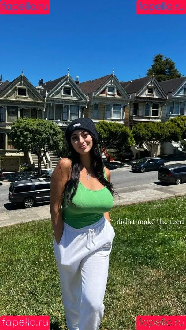 Bienbelle Onlyfans Photo Gallery 