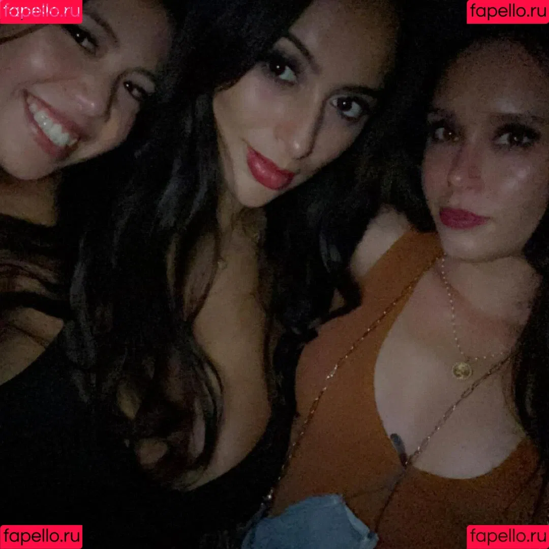 Bienbelle Onlyfans Photo Gallery 