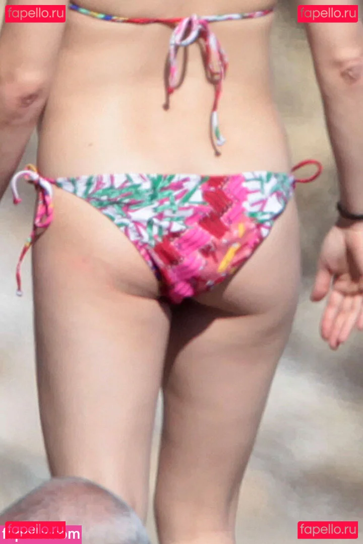 bellaray.xo Onlyfans Photo Gallery 