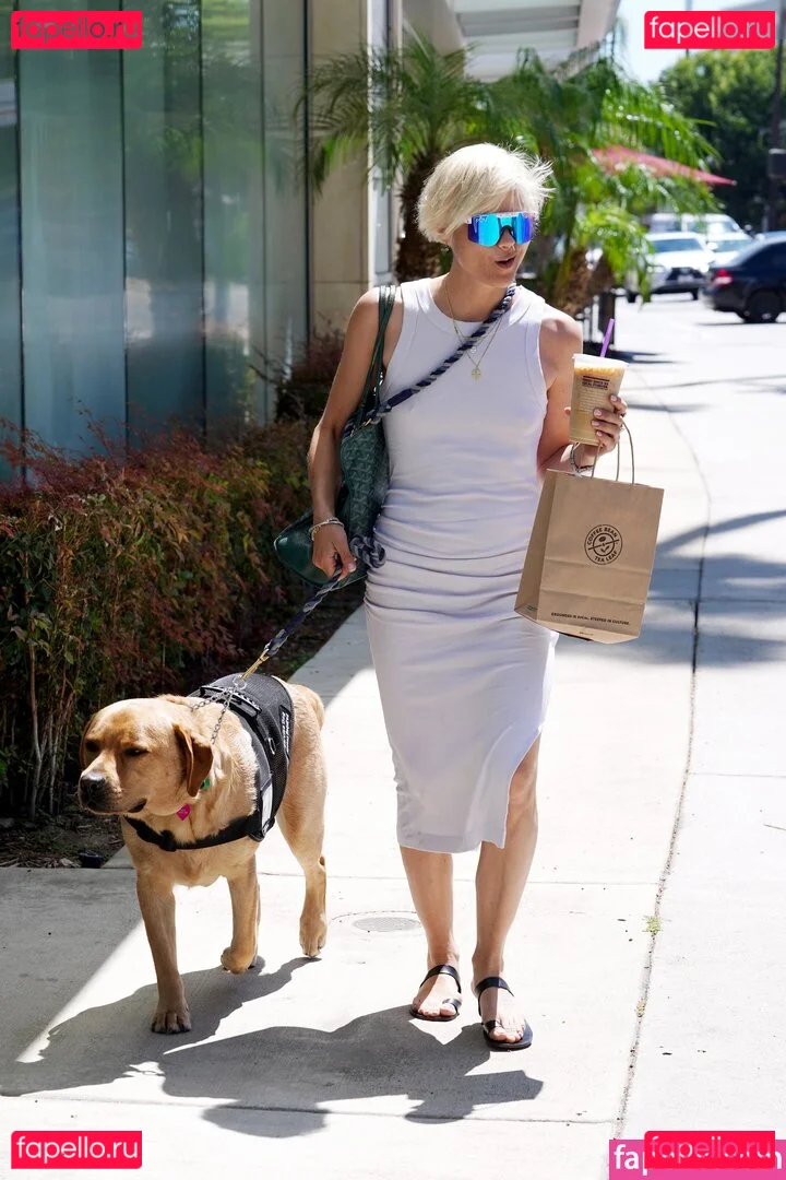 bellaray.xo Onlyfans Photo Gallery 