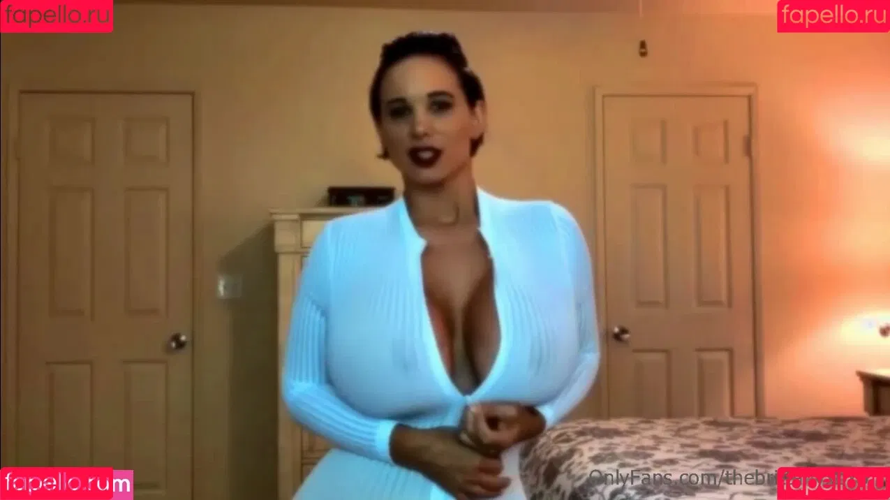 Brittany Elizabeth Onlyfans Photo Gallery 