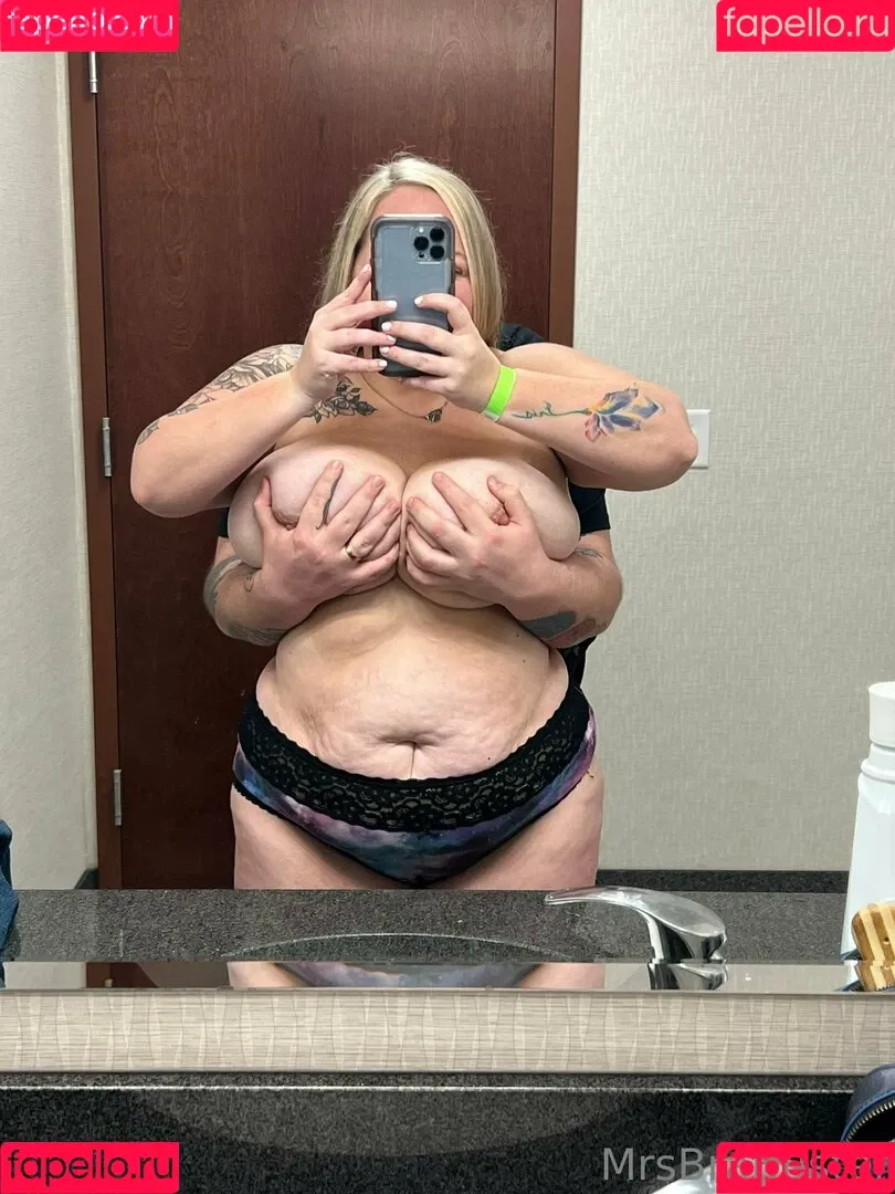 mrs_bra_buster Onlyfans Photo Gallery 