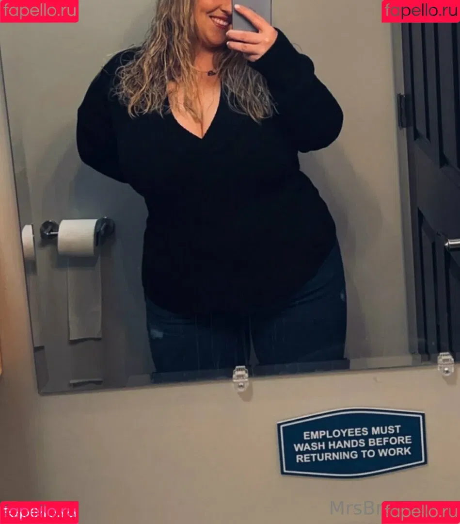 mrs_bra_buster Onlyfans Photo Gallery 