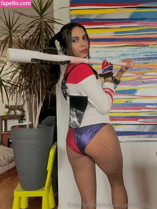 bustypetitemyra Onlyfans Photo Gallery 