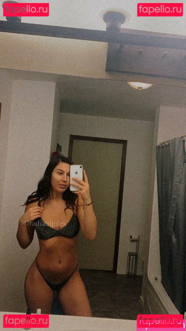 RadiantJules Onlyfans Photo Gallery 