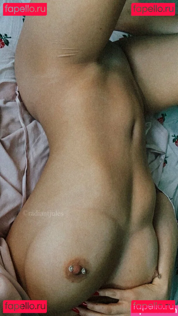 RadiantJules Onlyfans Photo Gallery 