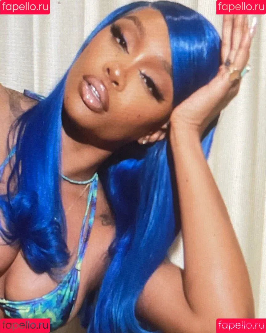 SZA Onlyfans Photo Gallery 