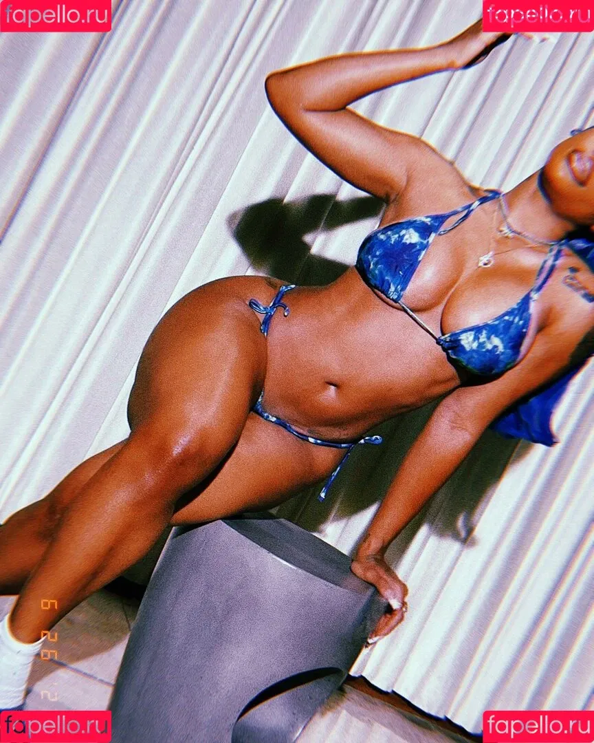 SZA Onlyfans Photo Gallery 