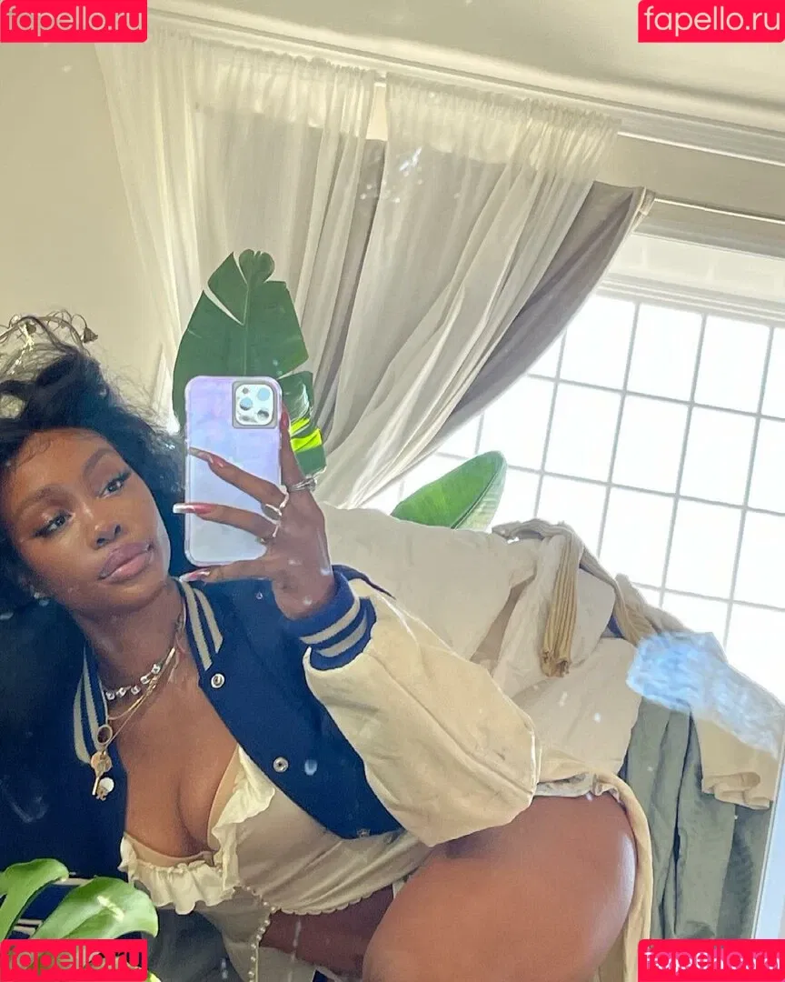 SZA Onlyfans Photo Gallery 