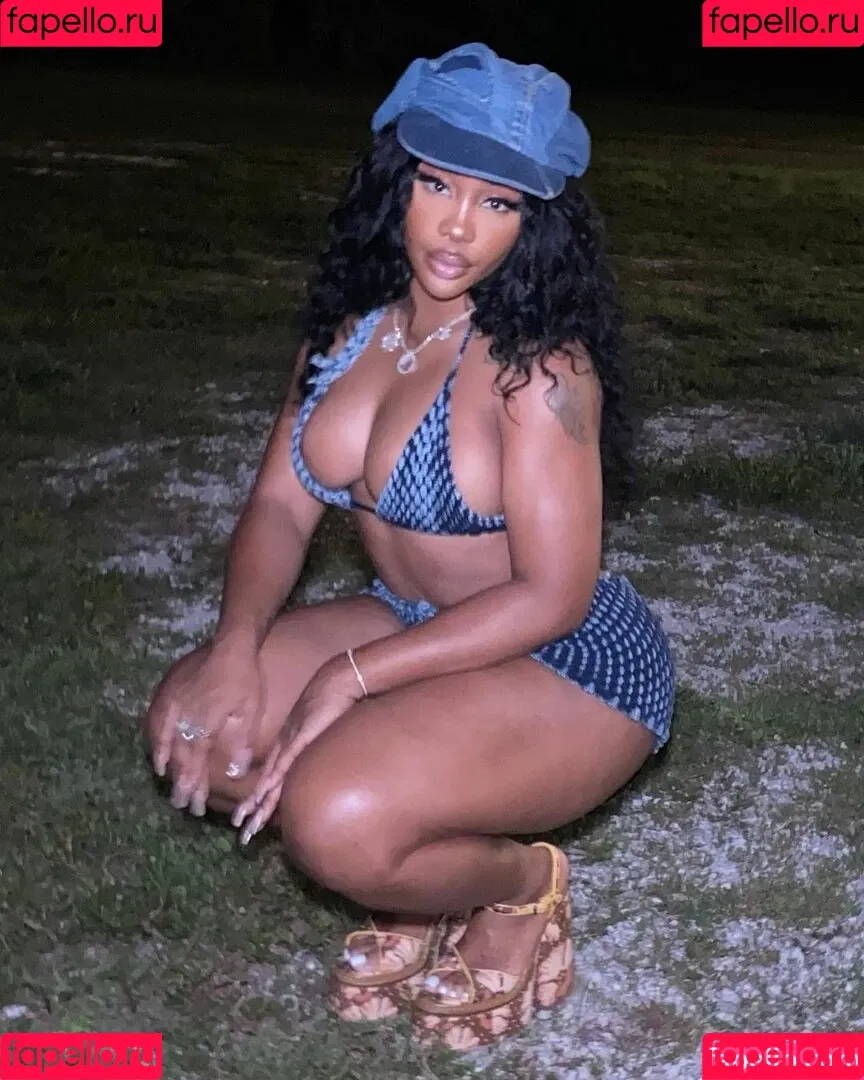 SZA Onlyfans Photo Gallery 