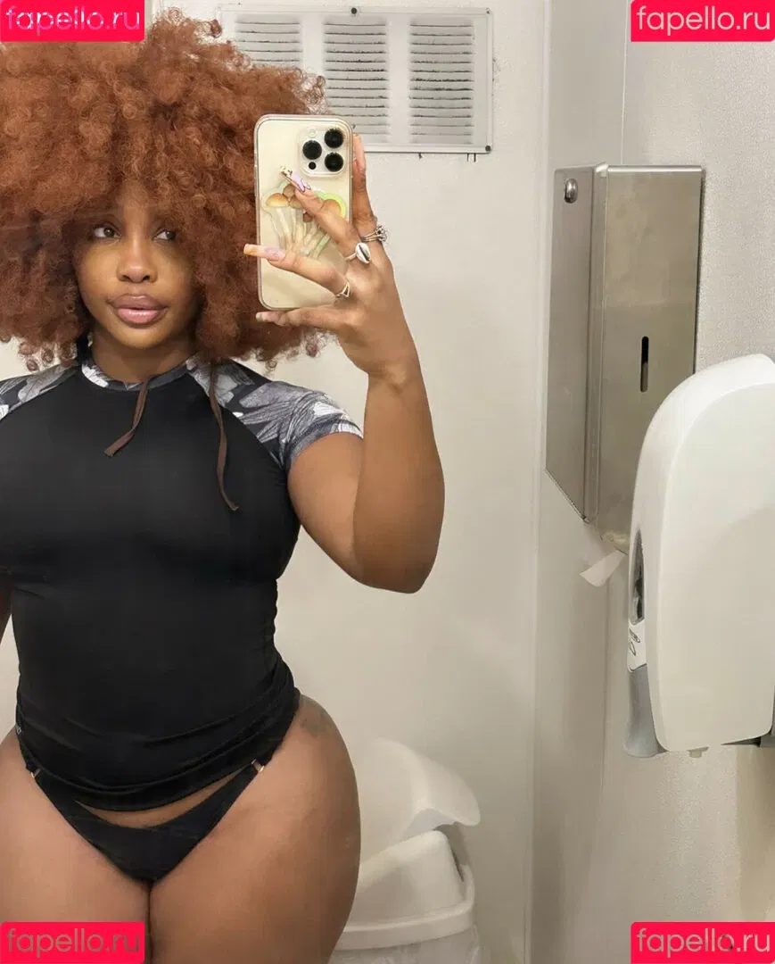 SZA Onlyfans Photo Gallery 