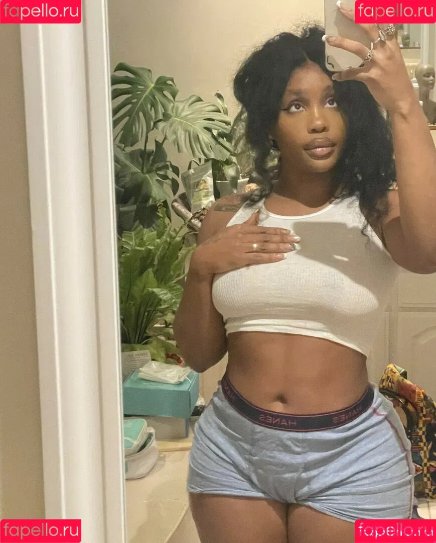SZA Onlyfans Photo Gallery 