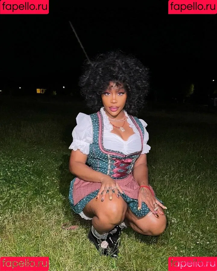 SZA Onlyfans Photo Gallery 