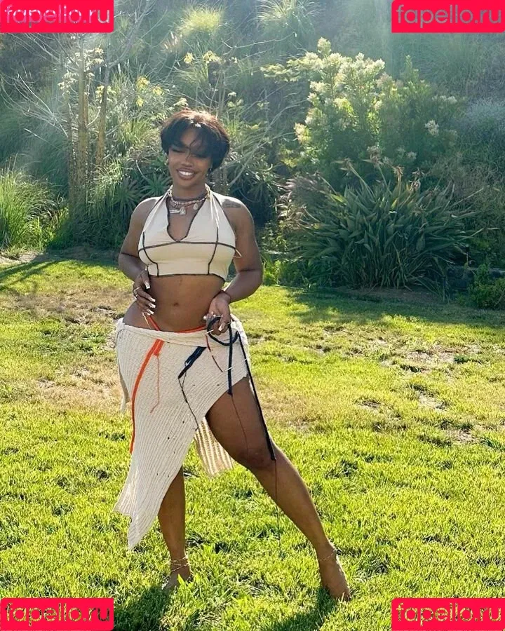 SZA Onlyfans Photo Gallery 