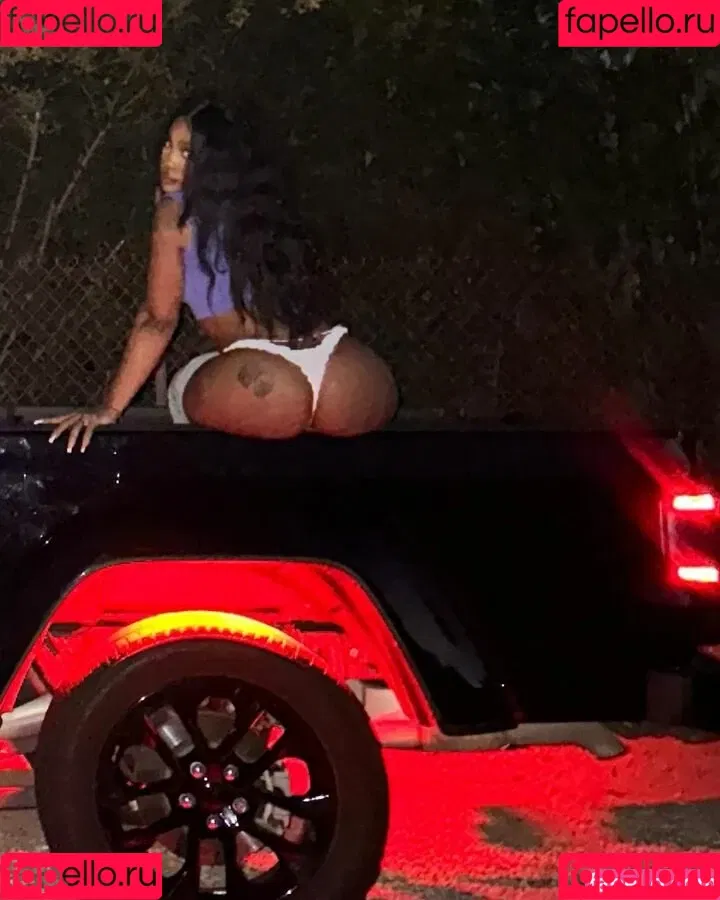 SZA Onlyfans Photo Gallery 