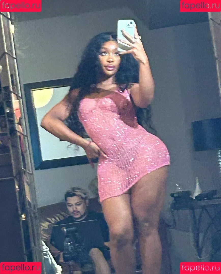 SZA Onlyfans Photo Gallery 