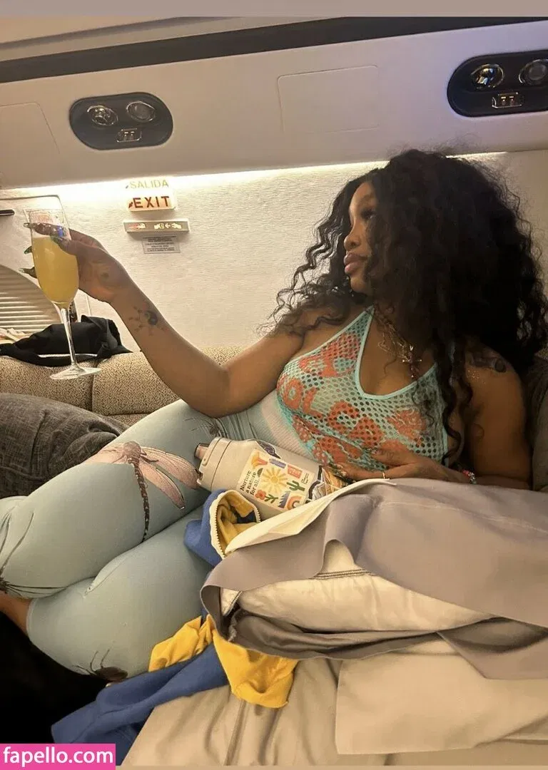 SZA Onlyfans Photo Gallery 