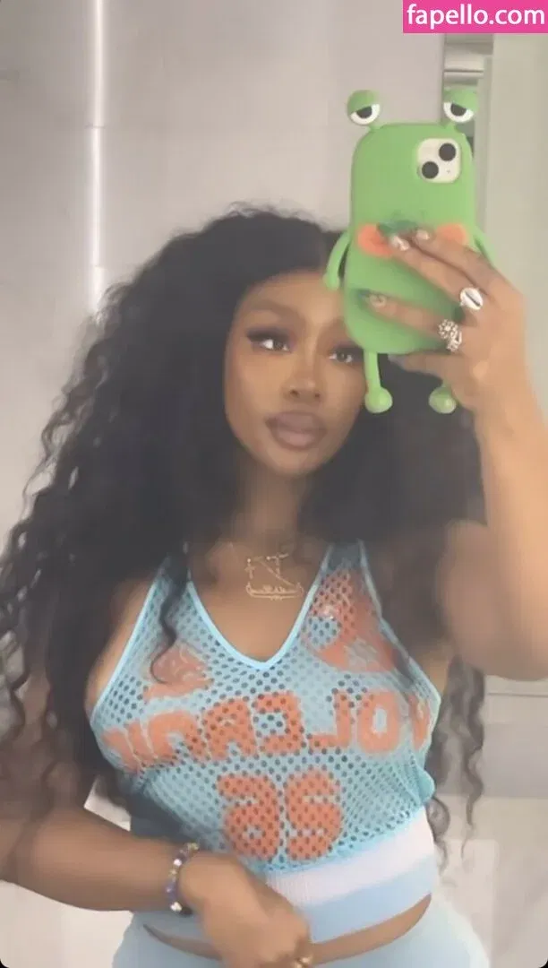 SZA Onlyfans Photo Gallery 