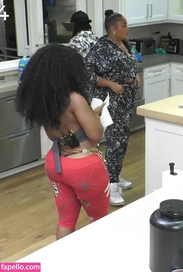 SZA Onlyfans Photo Gallery 