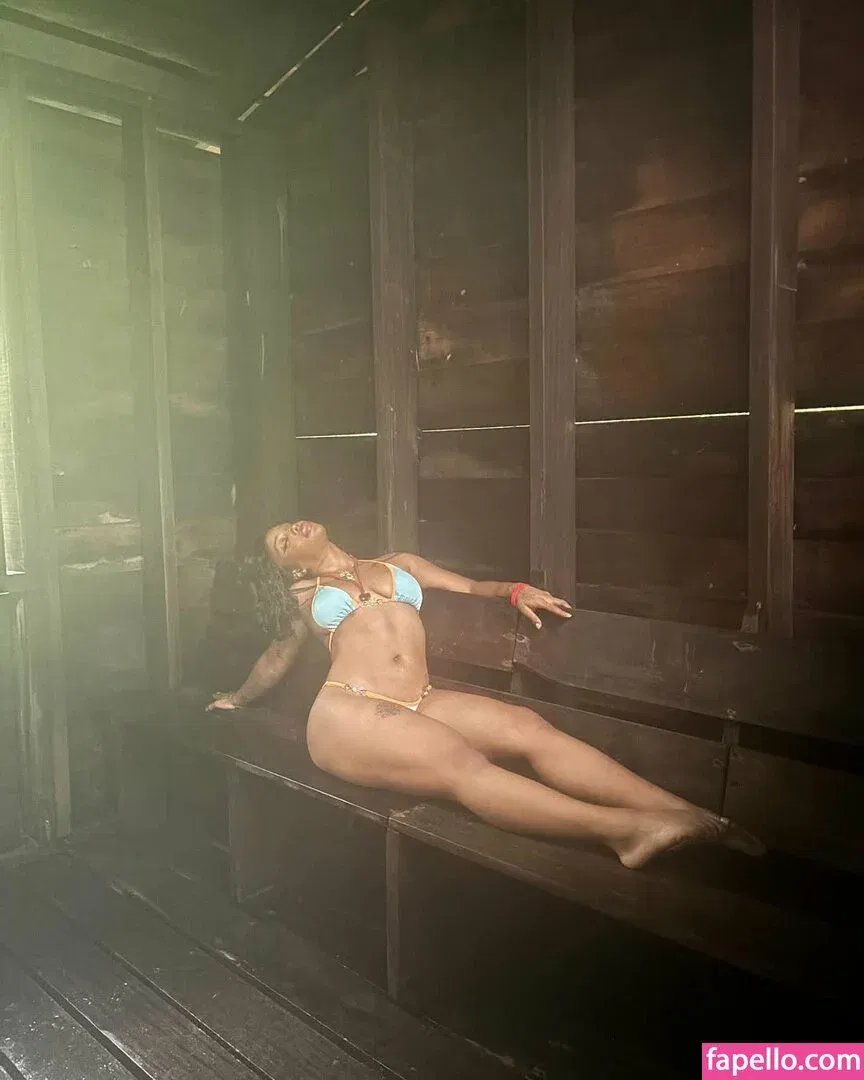 SZA Onlyfans Photo Gallery 