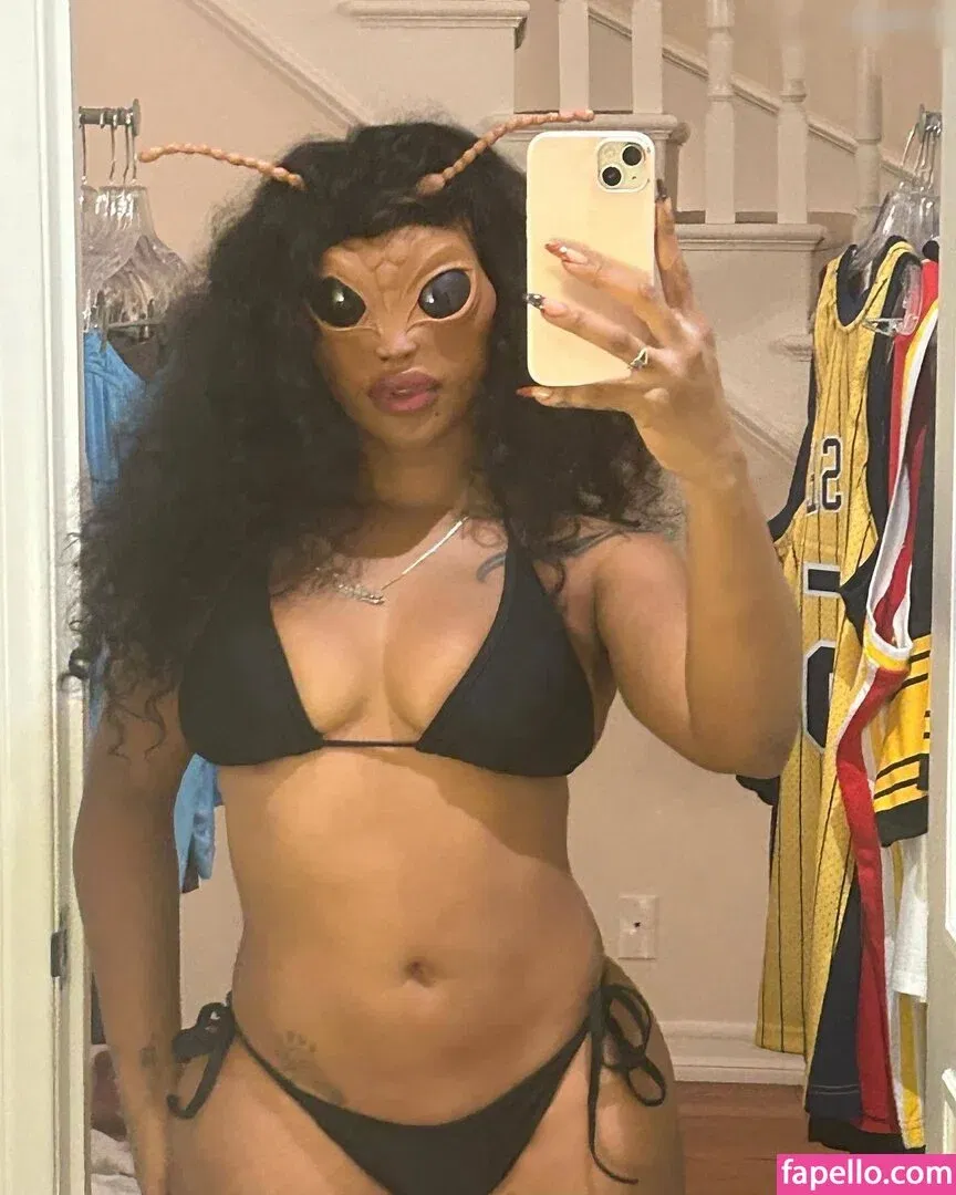 SZA Onlyfans Photo Gallery 