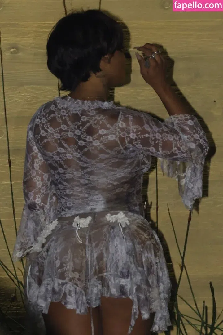 SZA Onlyfans Photo Gallery 