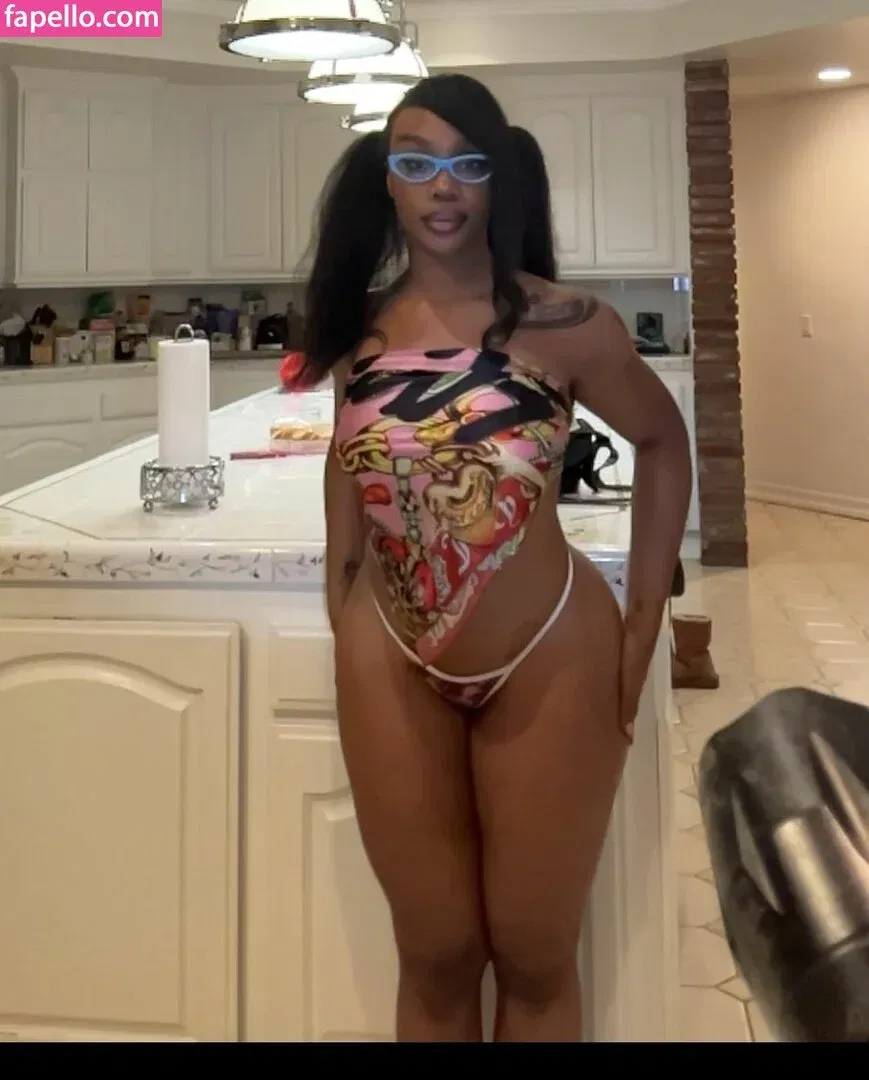 SZA Onlyfans Photo Gallery 