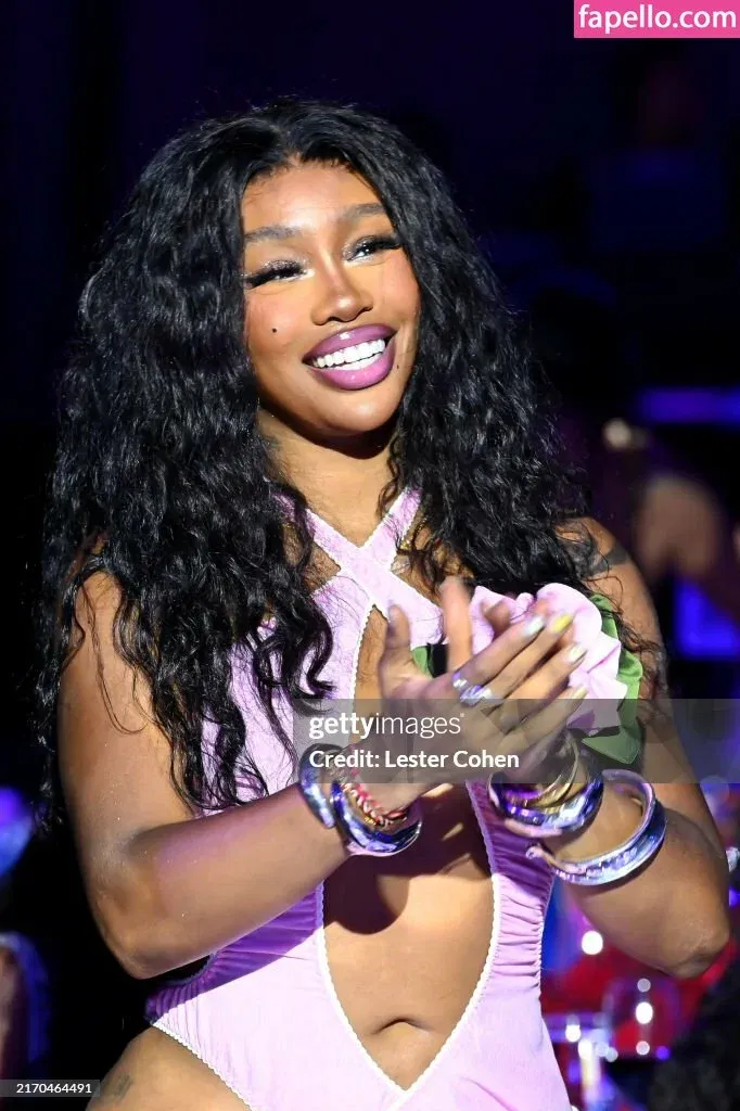 SZA Onlyfans Photo Gallery 