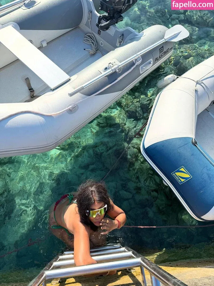 SZA Onlyfans Photo Gallery 