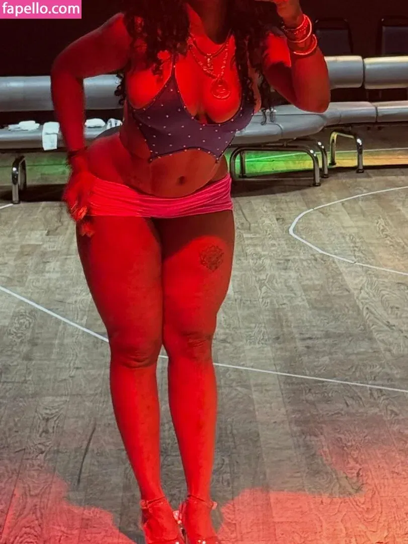 SZA Onlyfans Photo Gallery 