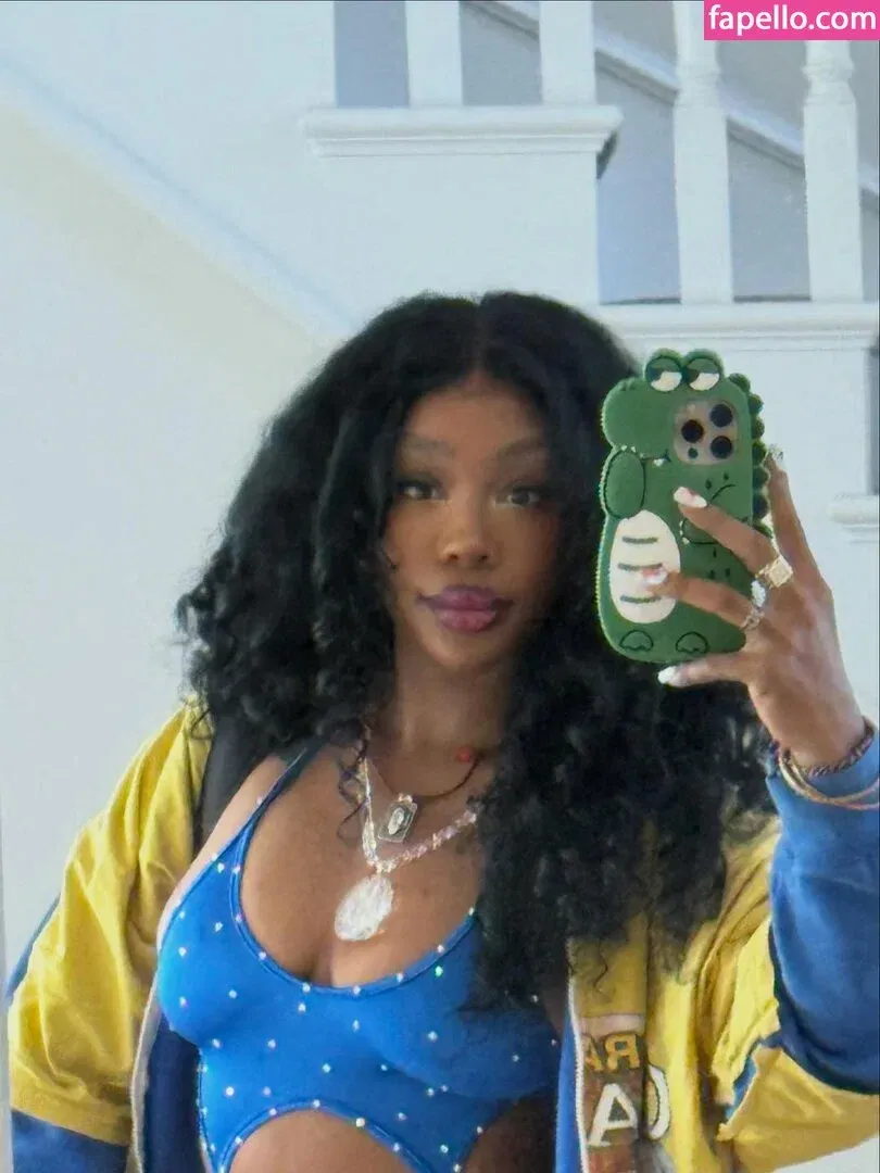 SZA Onlyfans Photo Gallery 