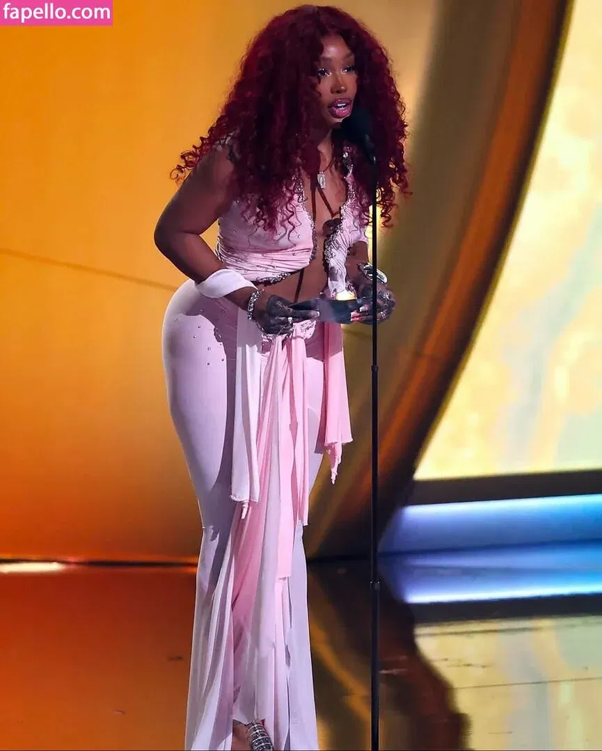 SZA Onlyfans Photo Gallery 