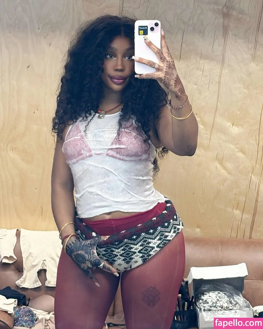SZA Onlyfans Photo Gallery 