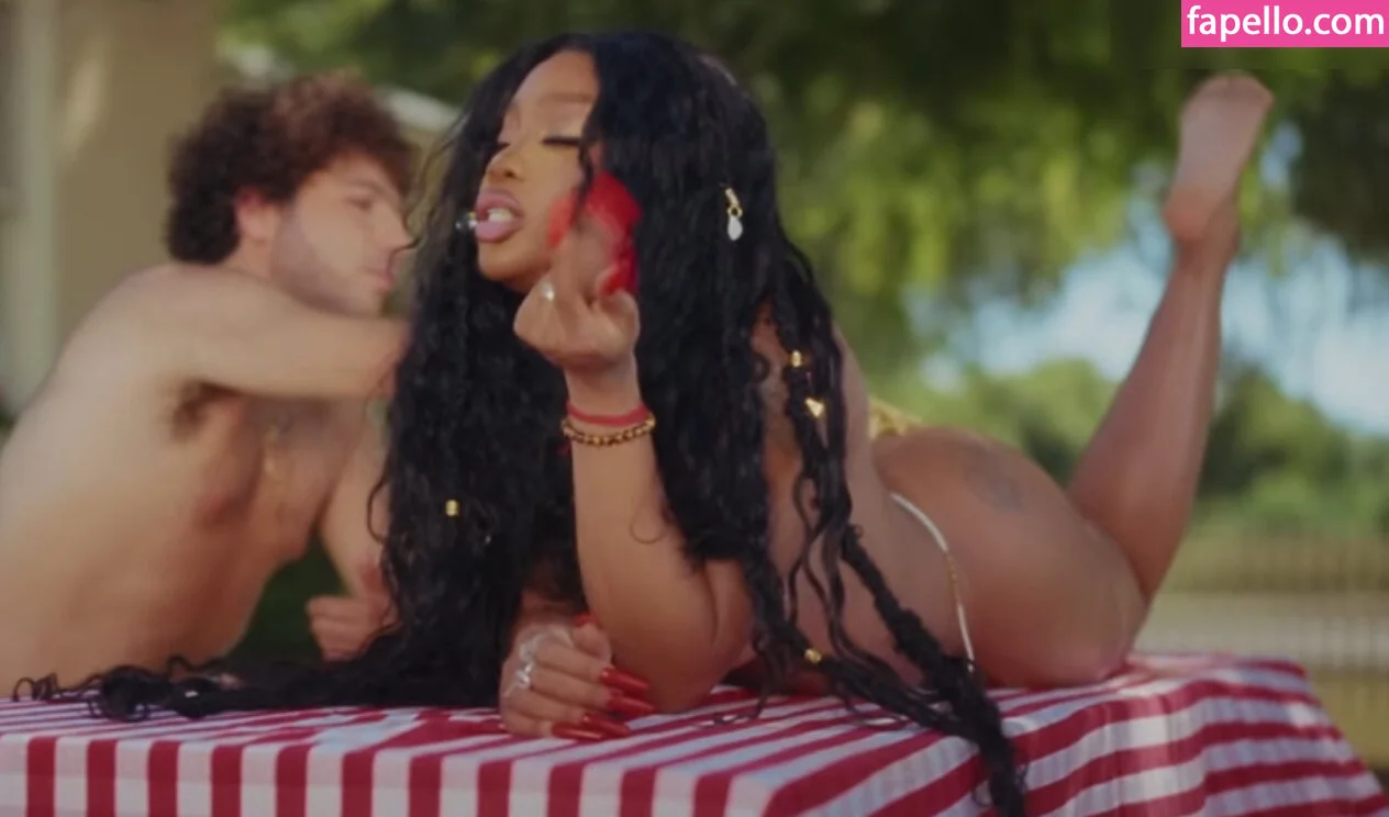 SZA Onlyfans Photo Gallery 