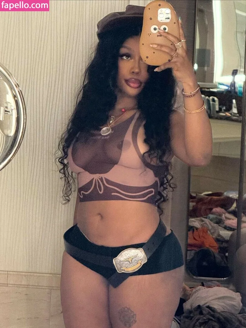 SZA Onlyfans Photo Gallery 